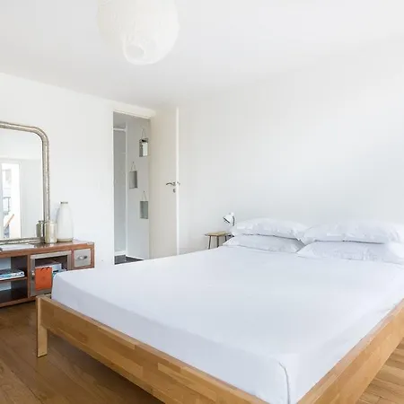 Rue Du Havre Апартаменты Париж